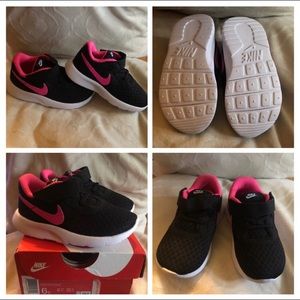 Nike Cancun And Crocs